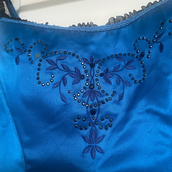 beautiful bustier blue and black lace - Picture 5 of 5